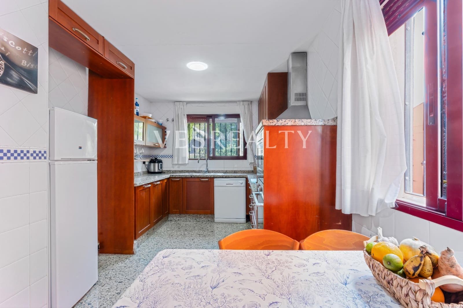 6 Zimmer Bungalow zu verkaufen in San Juan de Alicante / Sant Joan d'Alacant - 450.000 € (Ref: 9112533)