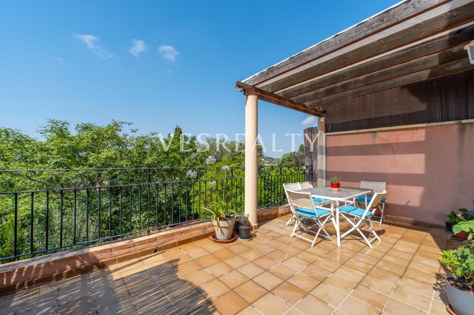 6 Zimmer Bungalow zu verkaufen in San Juan de Alicante / Sant Joan d'Alacant - 450.000 € (Ref: 9112533)