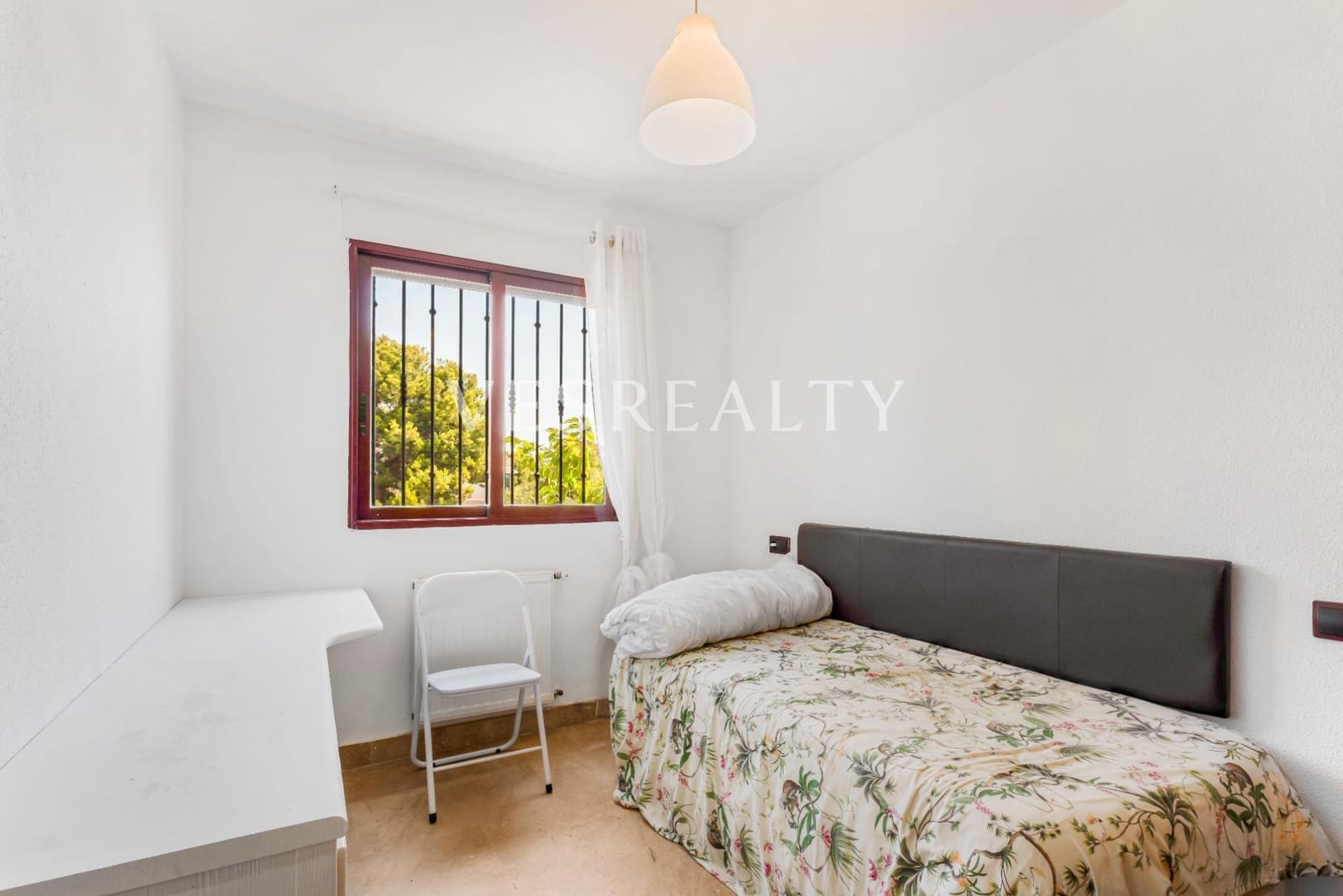 6 Zimmer Bungalow zu verkaufen in San Juan de Alicante / Sant Joan d'Alacant - 450.000 € (Ref: 9112533)