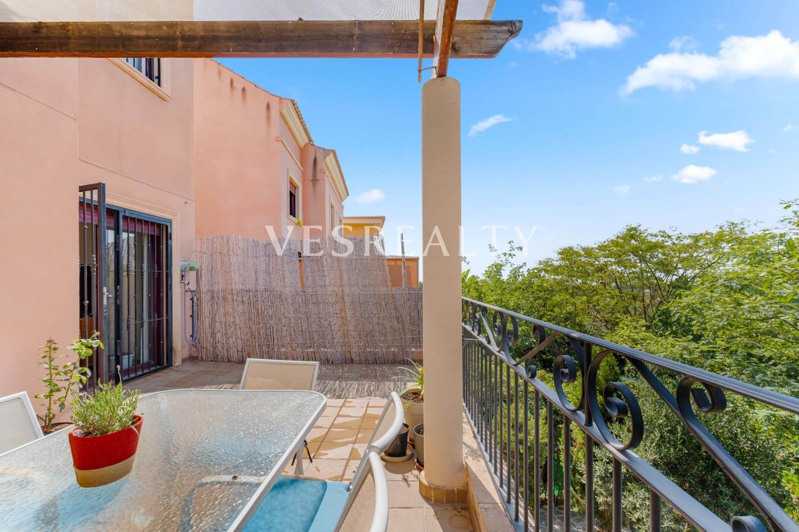 6 Zimmer Bungalow zu verkaufen in San Juan de Alicante / Sant Joan d'Alacant - 450.000 € (Ref: 9112533)