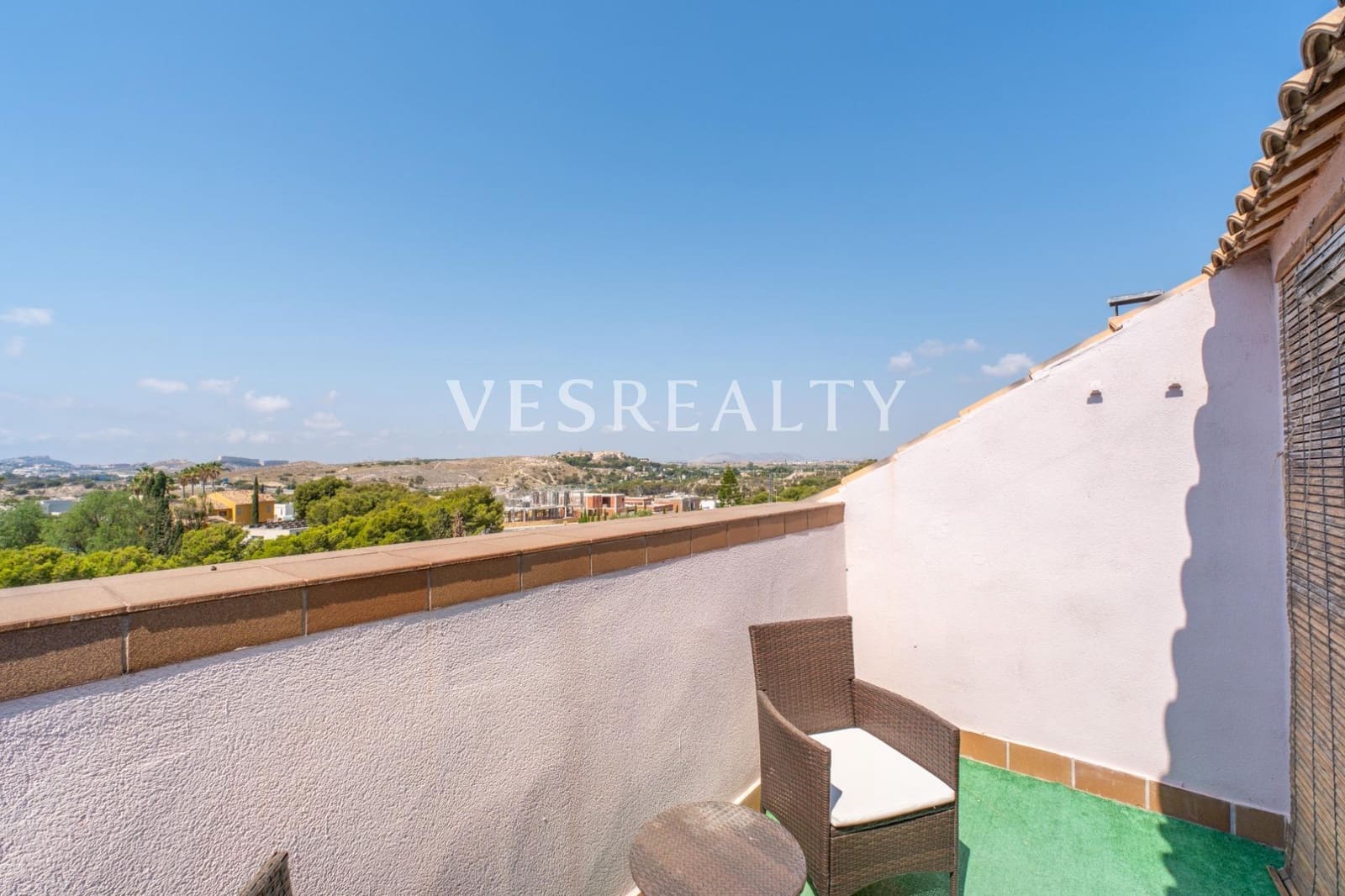 6 Zimmer Bungalow zu verkaufen in San Juan de Alicante / Sant Joan d'Alacant - 450.000 € (Ref: 9112533)