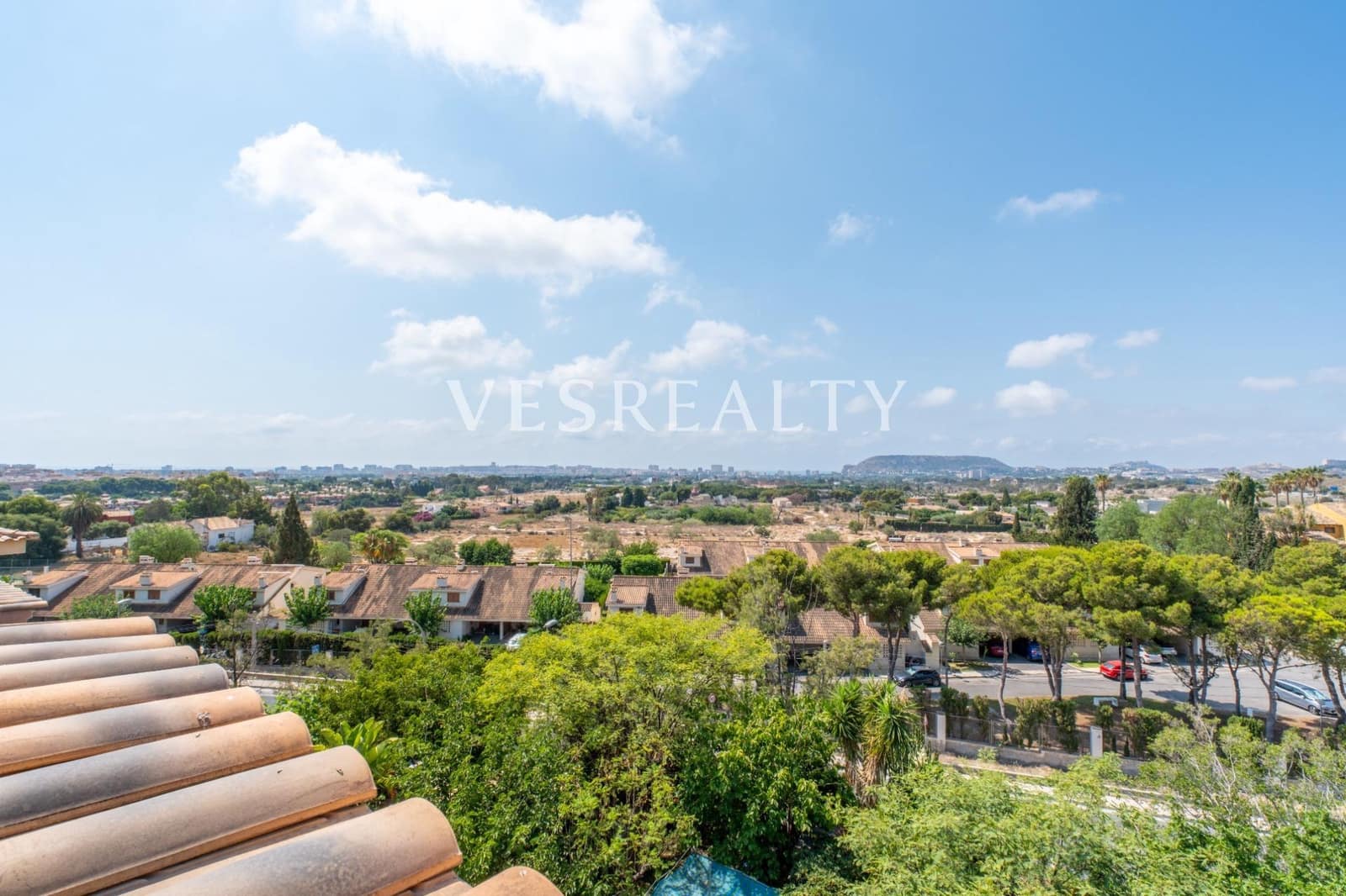 6 Zimmer Bungalow zu verkaufen in San Juan de Alicante / Sant Joan d'Alacant - 450.000 € (Ref: 9112533)