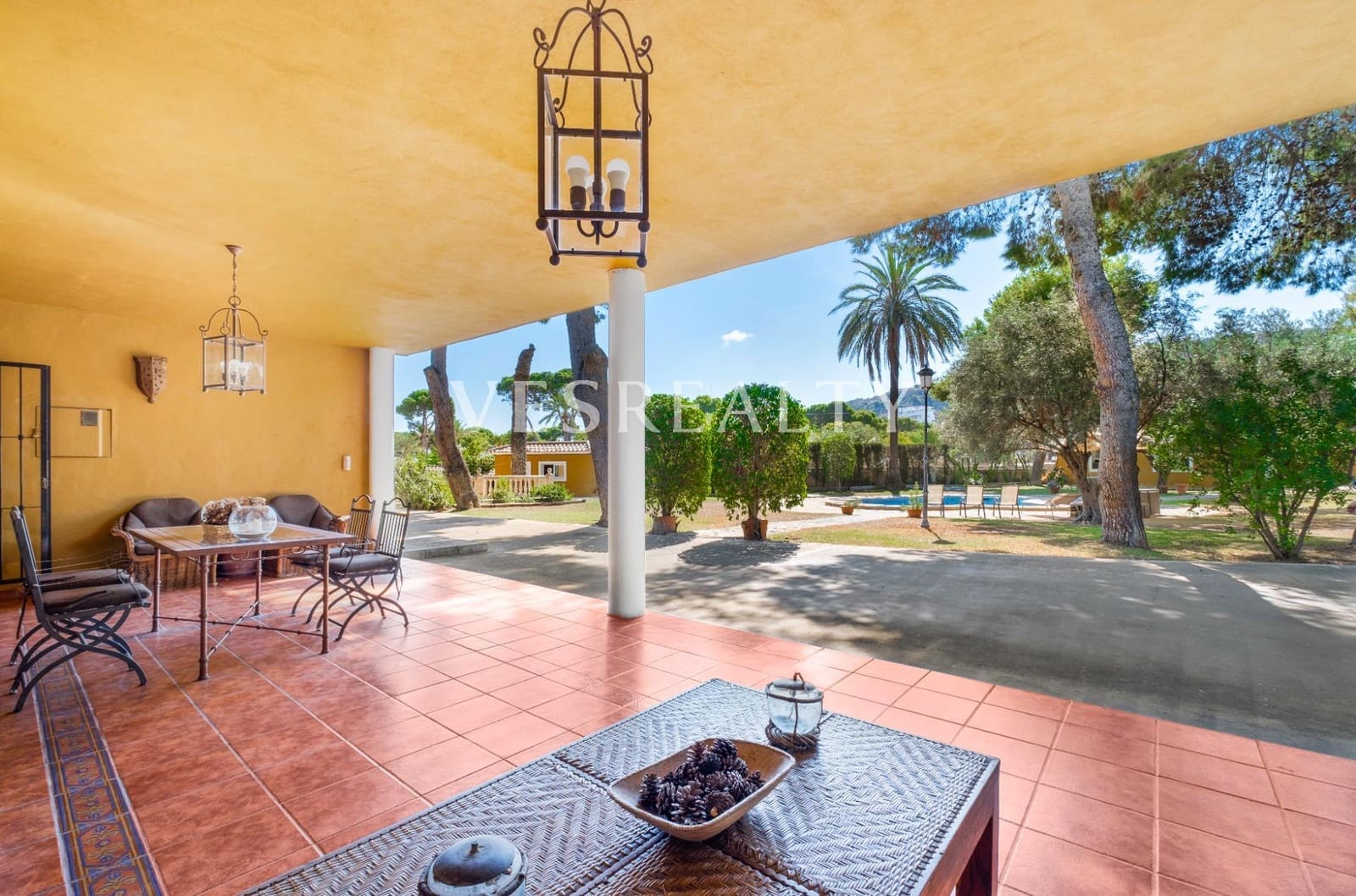 5 soveværelse Villa til salg i Alicante by - € 2.200.000 (Ref: 9255191)