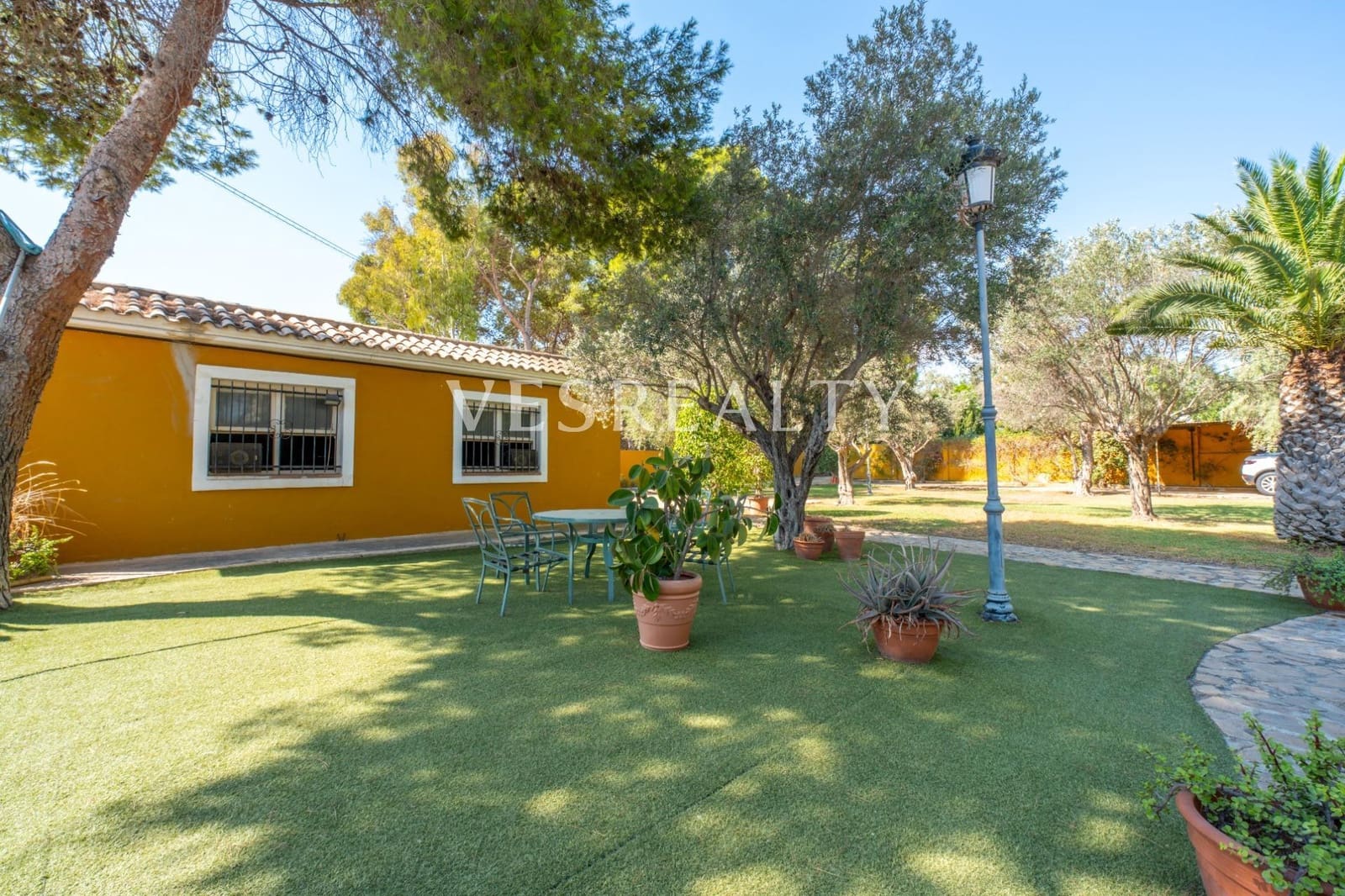 5 soveværelse Villa til salg i Alicante by - € 2.200.000 (Ref: 9255191)