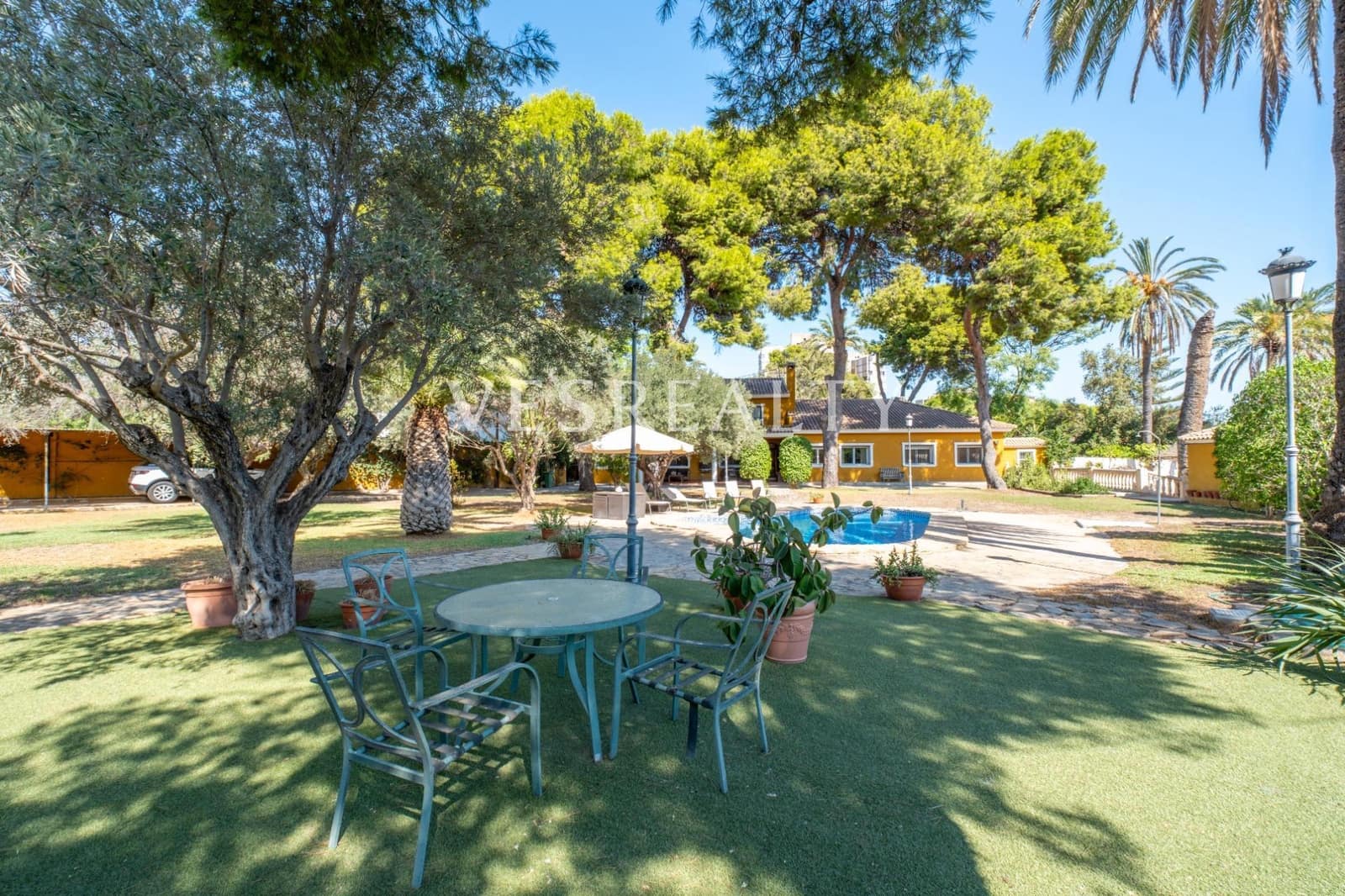 5 soveværelse Villa til salg i Alicante by - € 2.200.000 (Ref: 9255191)