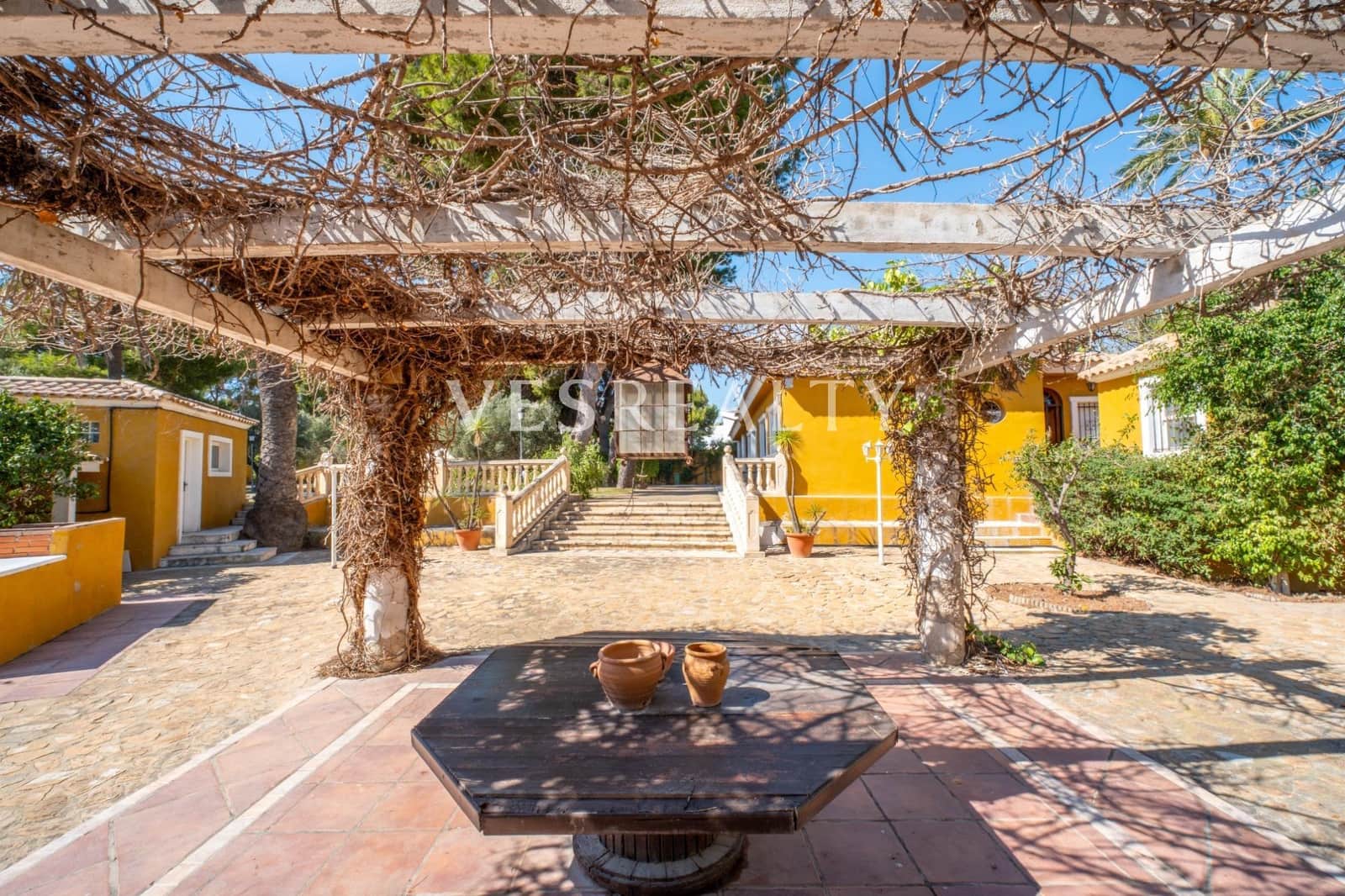 5 soveværelse Villa til salg i Alicante by - € 2.200.000 (Ref: 9255191)