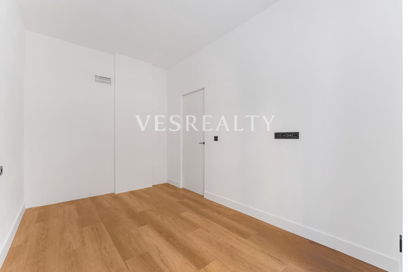 2 sovrum Lägenhet till salu i Alicante stad med garage - 420 000 € (Ref: 9282396)