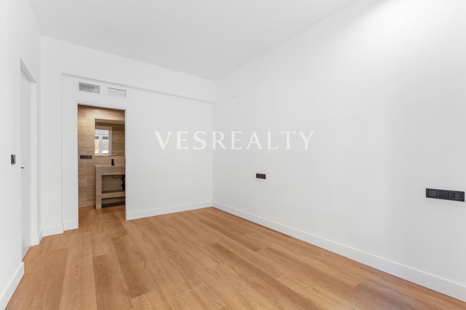 2 sovrum Lägenhet till salu i Alicante stad med garage - 420 000 € (Ref: 9282396)