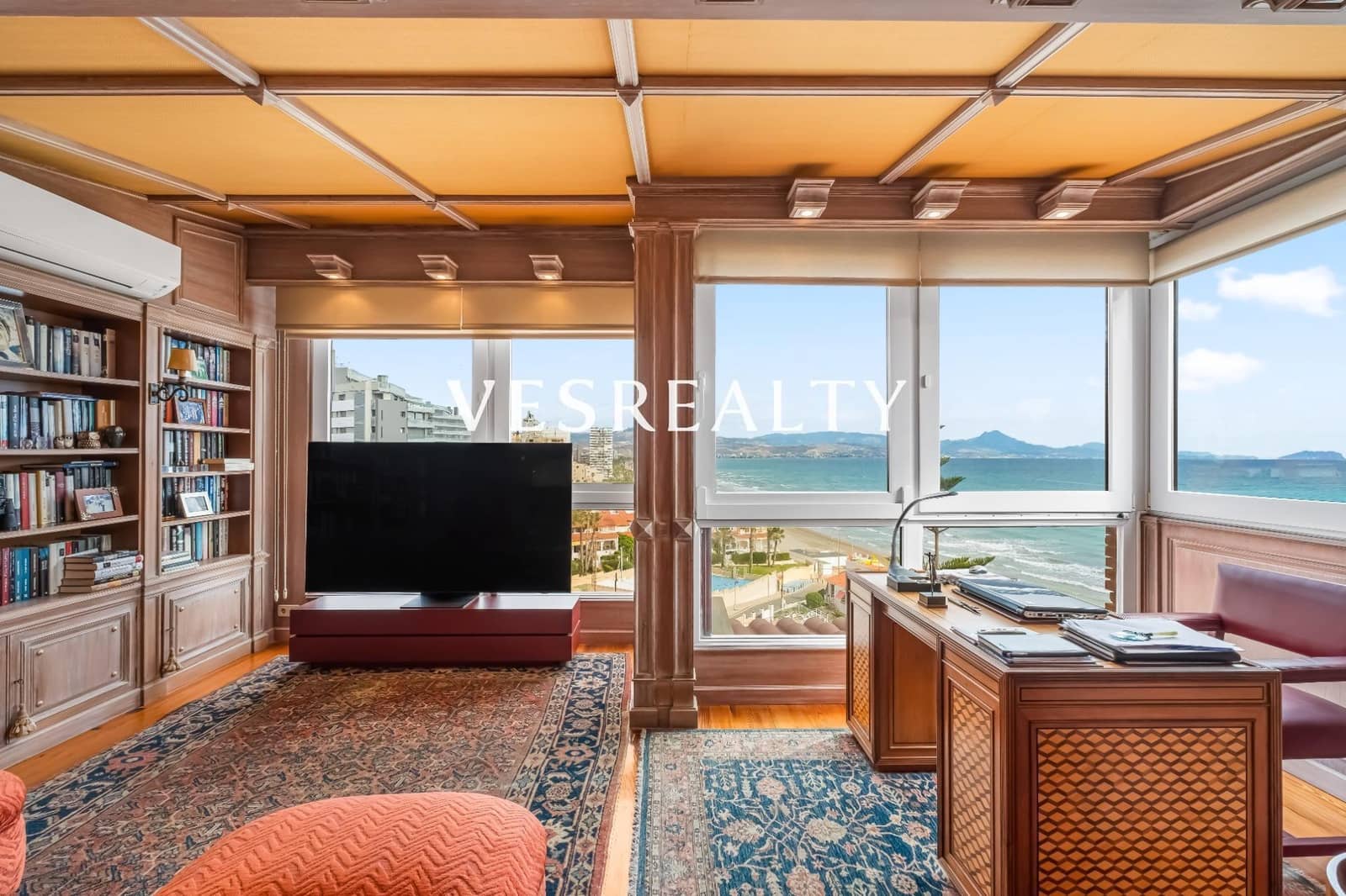 6 makuuhuone Paritalo myytävänä paikassa Playa de San Juan mukana uima-altaan - 2 650 000 € (Ref: 9308697)