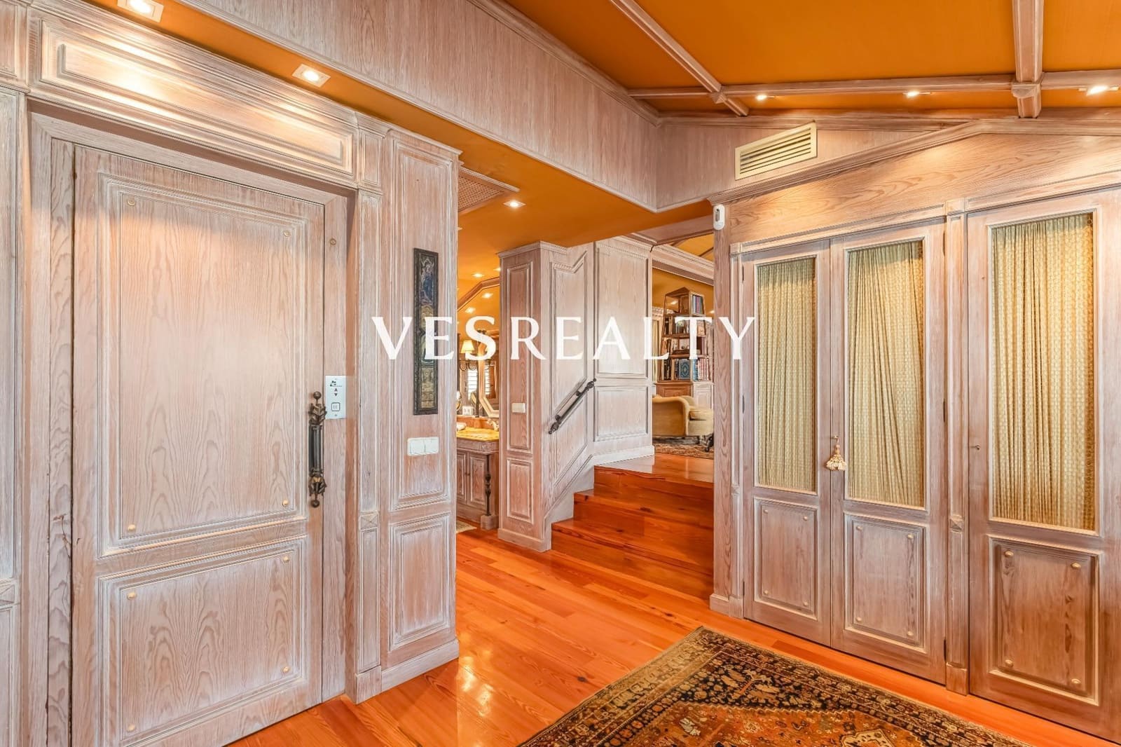 6 makuuhuone Paritalo myytävänä paikassa Playa de San Juan mukana uima-altaan - 2 650 000 € (Ref: 9308697)