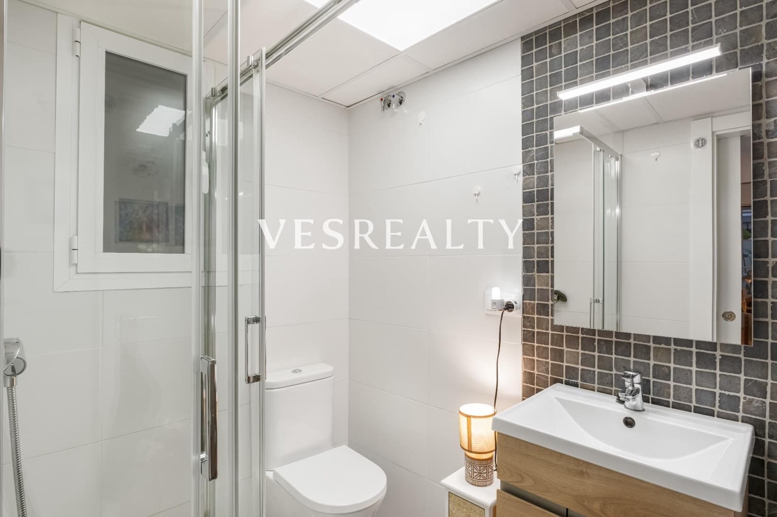 2 soveværelse Lejlighed til salg i Alicante by - € 280.000 (Ref: 9326655)