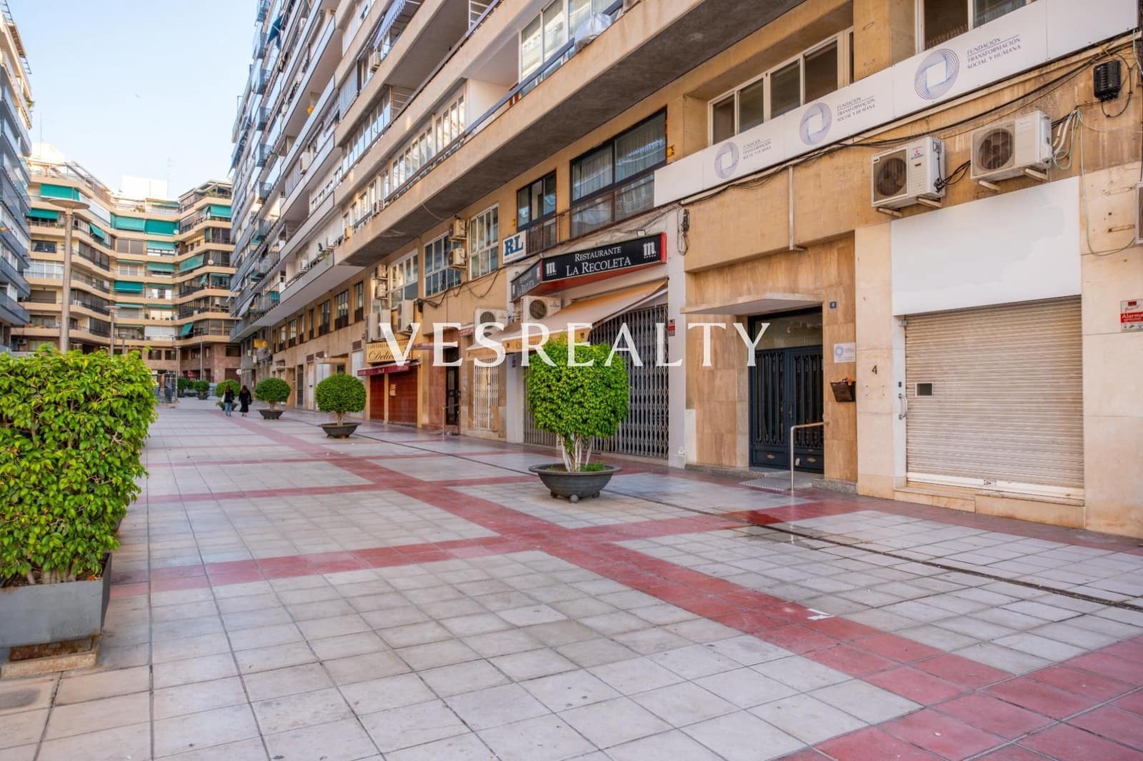 2 soveværelse Lejlighed til salg i Alicante by - € 280.000 (Ref: 9326655)