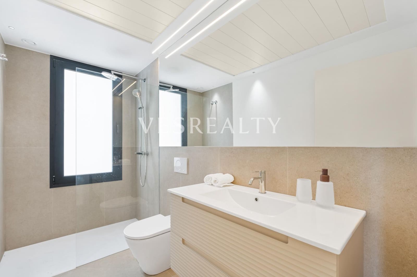 3 makuuhuone Paritalo myytävänä paikassa San Juan de Alicante / Sant Joan d'Alacant mukana uima-altaan - 729 000 € (Ref: 9335255)