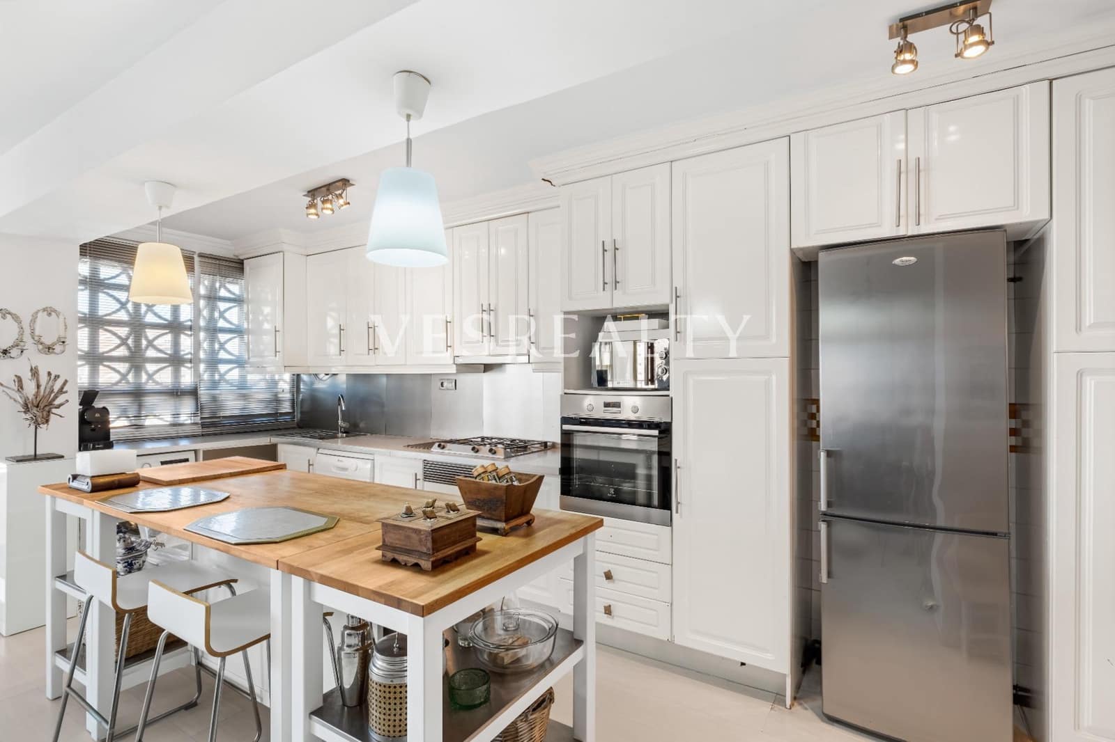 3 soveværelse Lejlighed til salg i Playa de San Juan med swimmingpool - € 710.000 (Ref: 9367412)