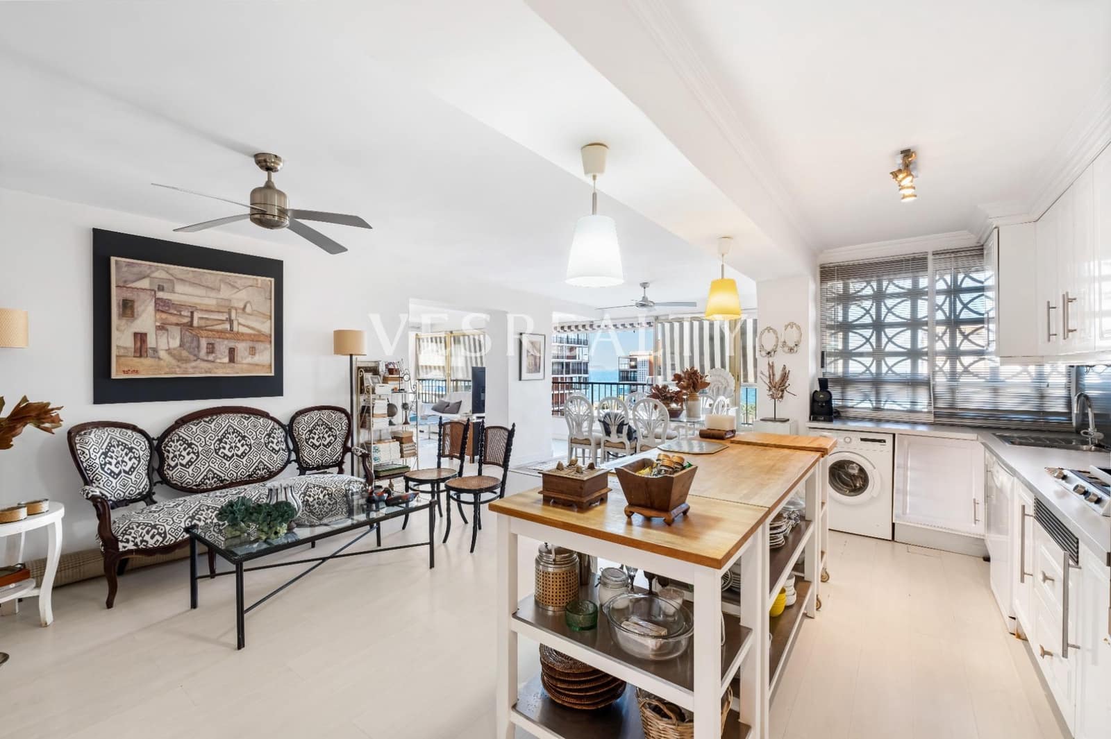 3 soveværelse Lejlighed til salg i Playa de San Juan med swimmingpool - € 710.000 (Ref: 9367412)