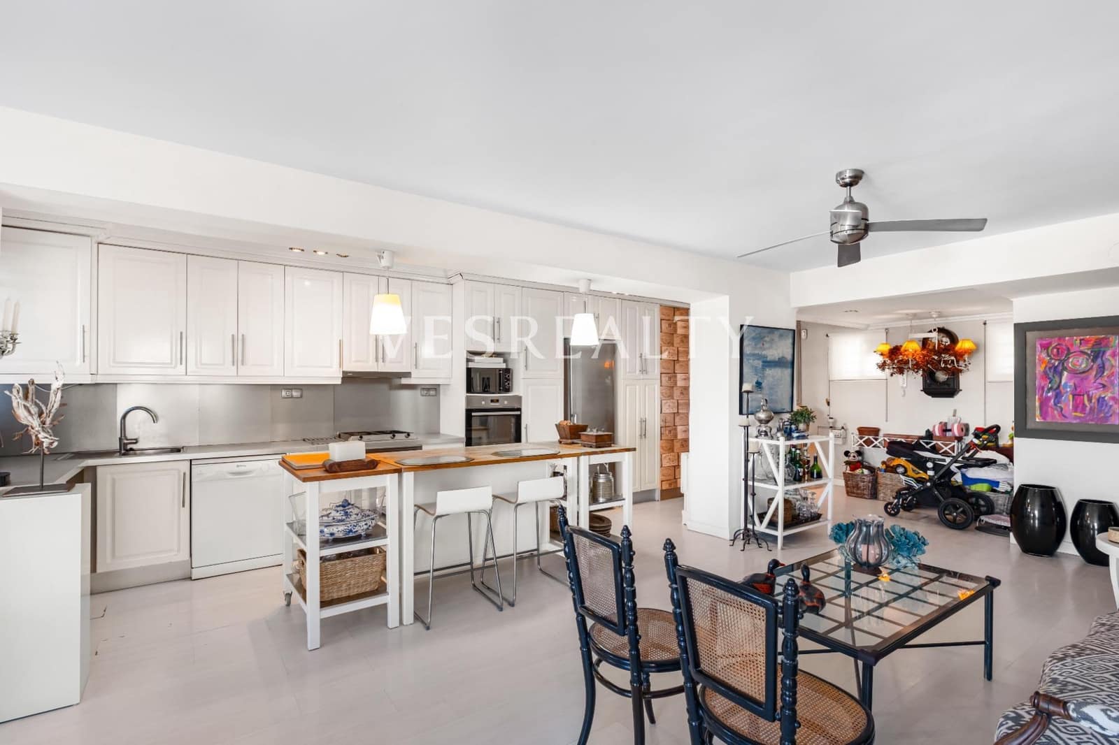 3 soveværelse Lejlighed til salg i Playa de San Juan med swimmingpool - € 710.000 (Ref: 9367412)