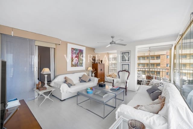 3 soveværelse Lejlighed til salg i Playa de San Juan, Alicante by med swimmingpool - € 710.000 (Ref: 9367412)