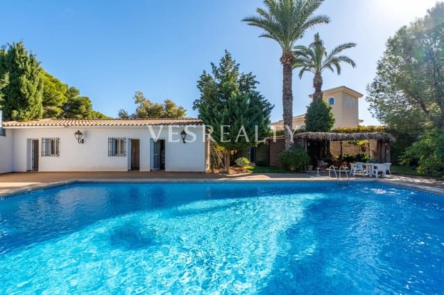 10 bedroom Villa for sale in Playa de Muchavista, El Campello with pool garage - € 1,900,000 (Ref: 9375250)