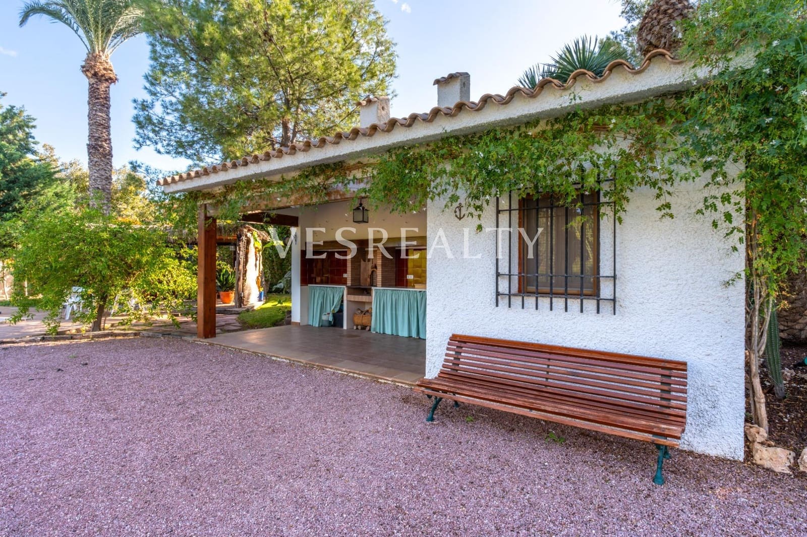 10 makuuhuone Huvila myytävänä paikassa Playa de Muchavista mukana uima-altaan 
autotalli - 1 900 000 € (Ref: 9375250)