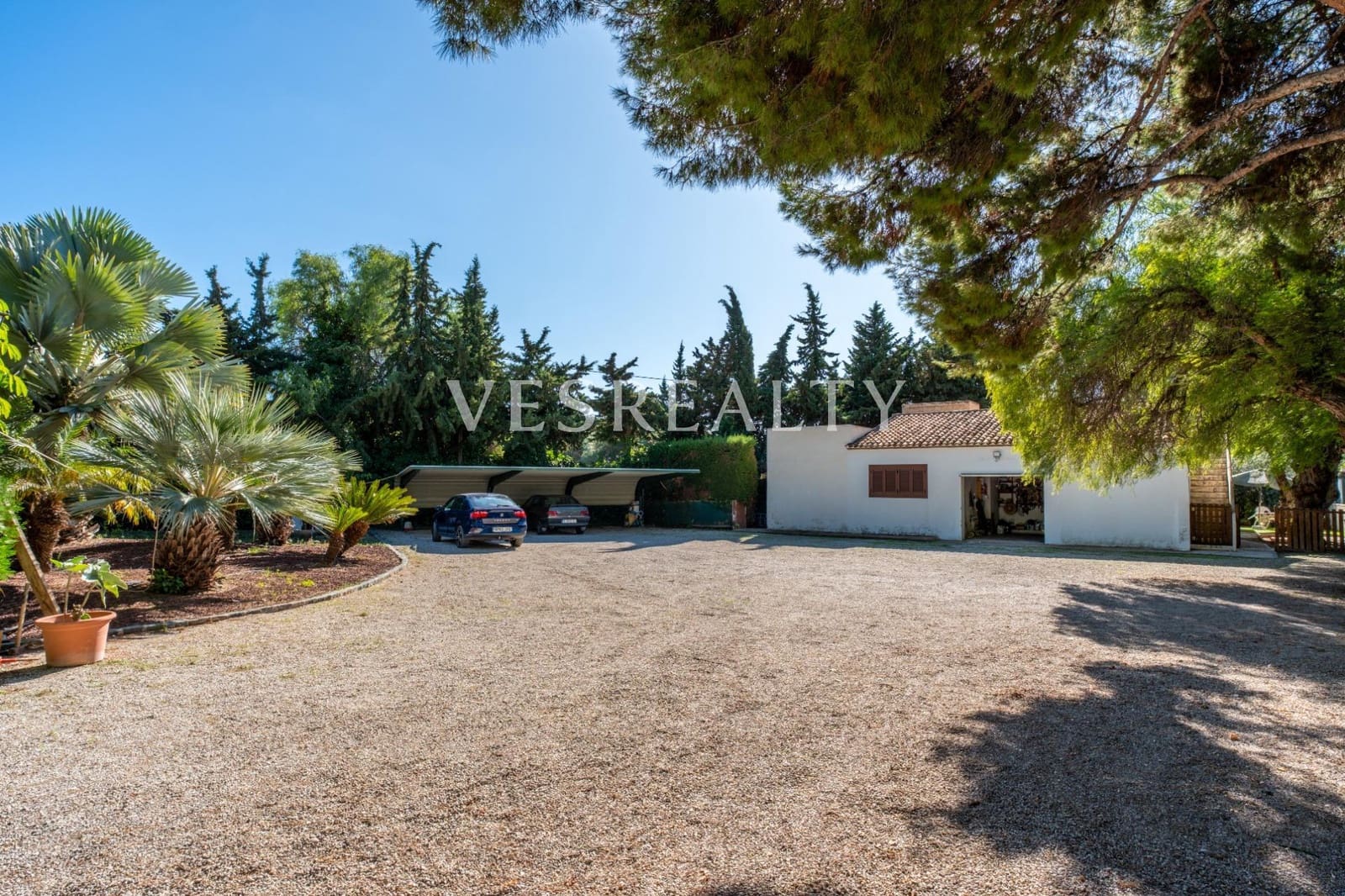 10 makuuhuone Huvila myytävänä paikassa Playa de Muchavista mukana uima-altaan 
autotalli - 1 900 000 € (Ref: 9375250)