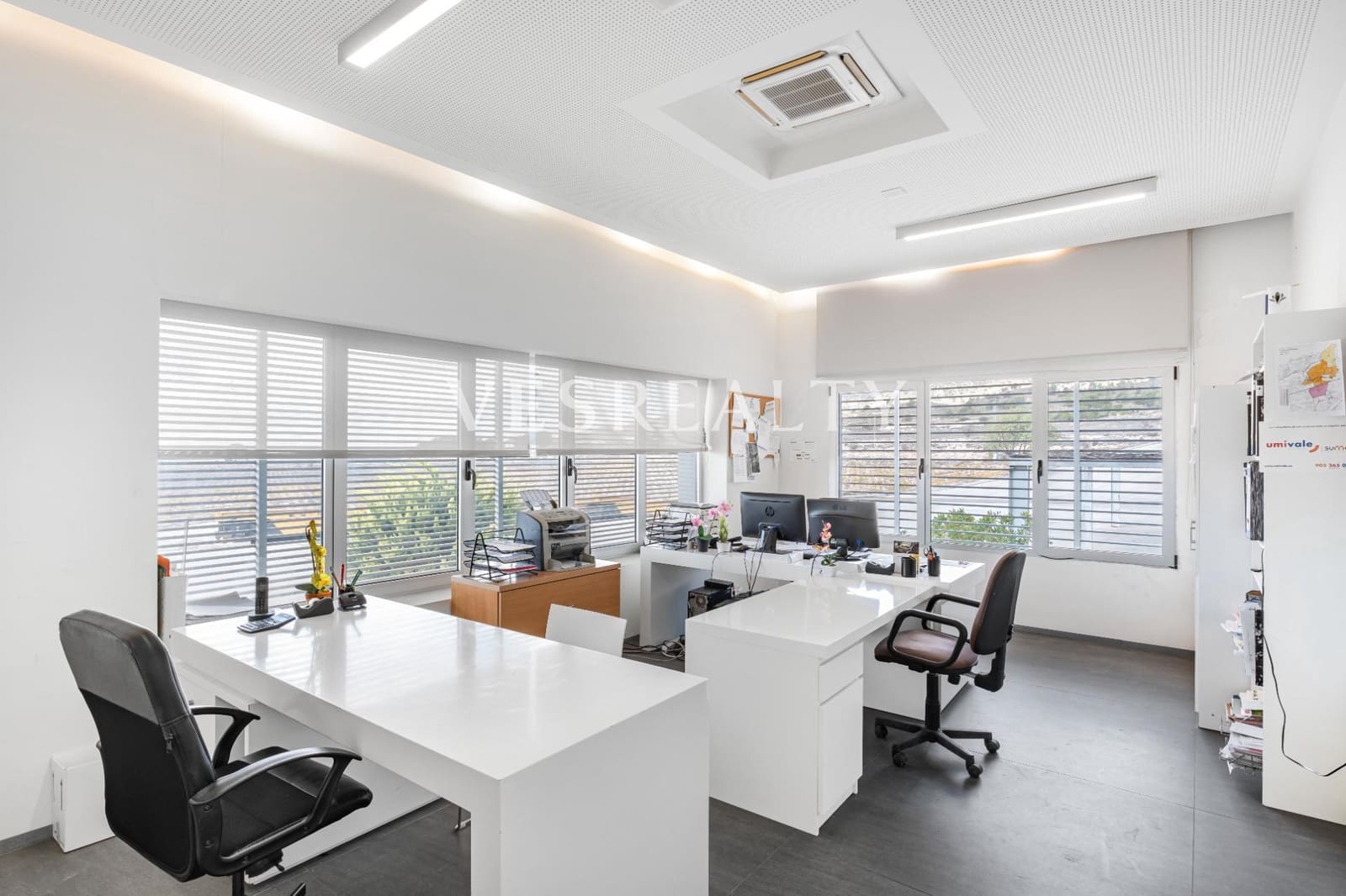 Finca/Country House for sale in Jumilla - € 4,950,000 (Ref: 9382761)