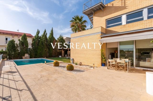 4 soverom Villa til salgs i Playa de San Juan, Alicante by med svømmebasseng garasje - € 2 200 000 (Ref: 9391991)