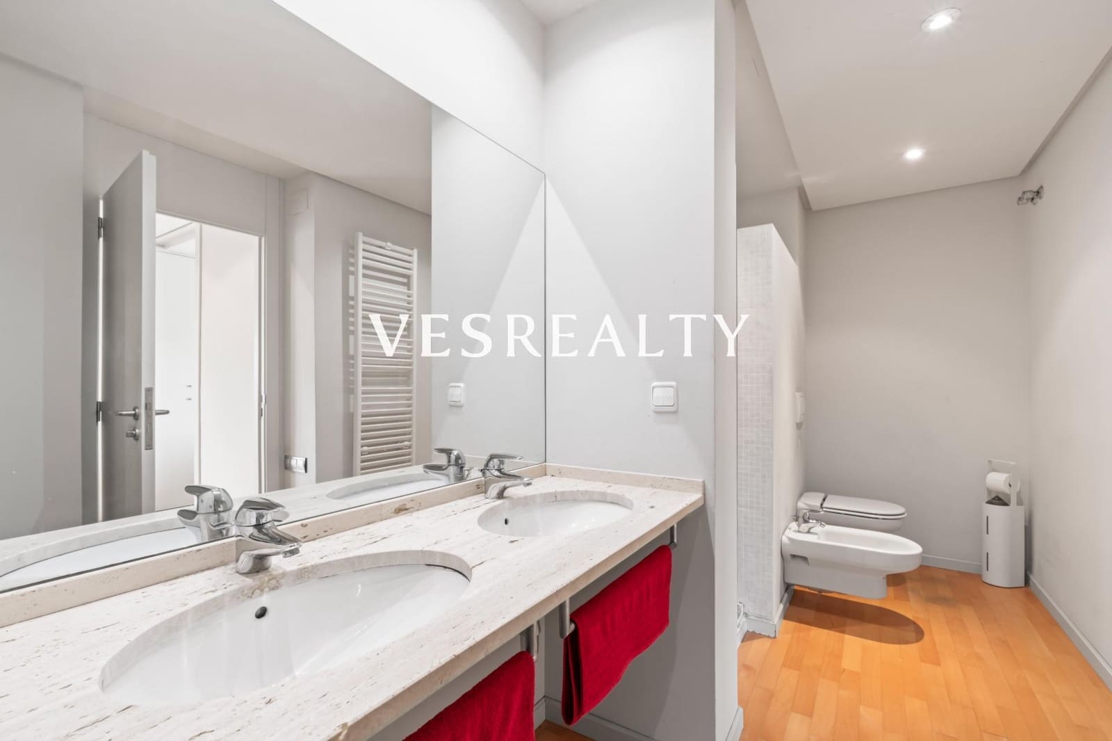 4 sypialnia Willa na sprzedaż w Playa de San Juan z basenem garażem - 2 200 000 € (Ref: 9391991)