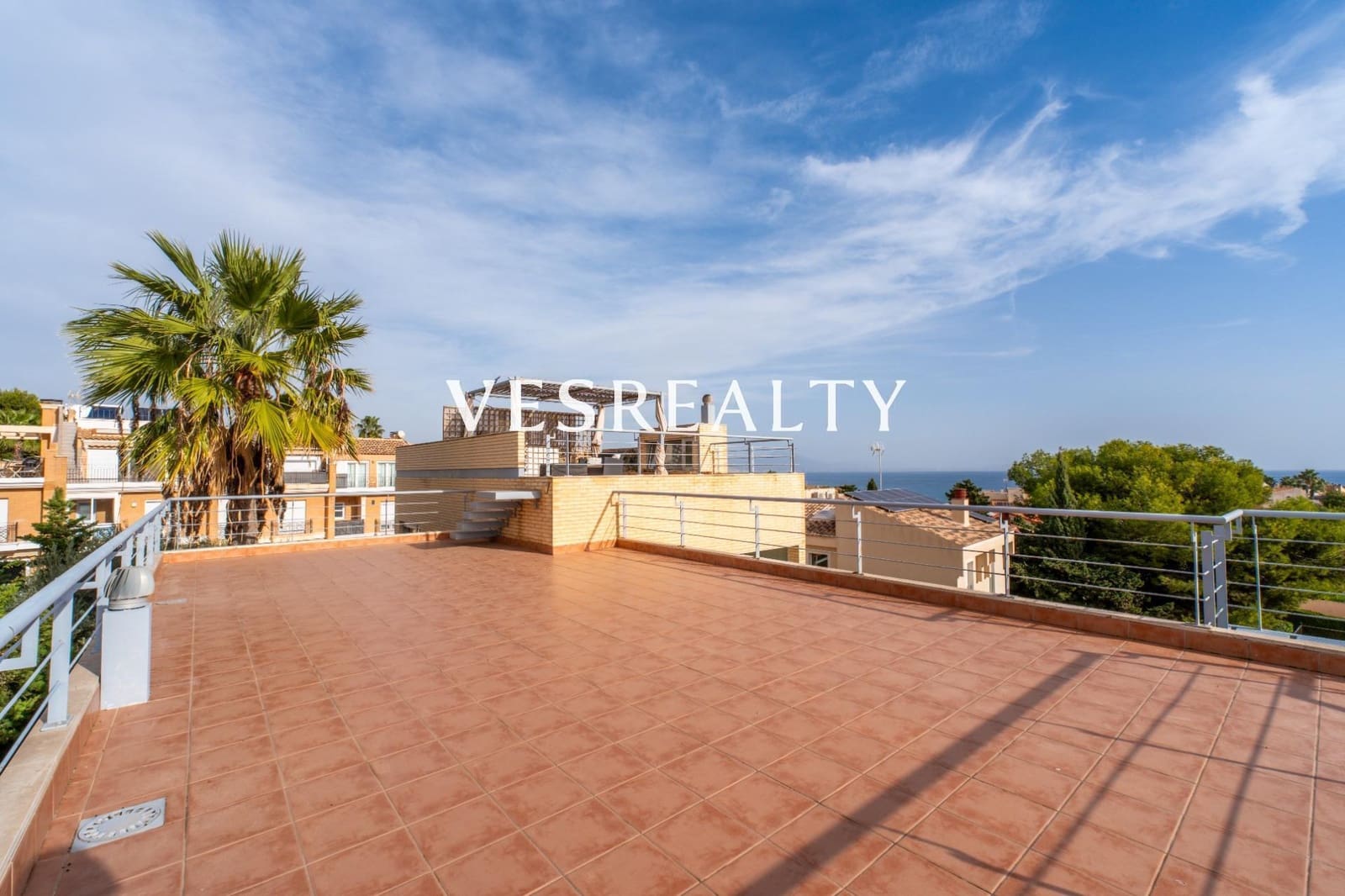 4 bedroom Villa for sale in Playa de San Juan with pool garage - € 1,975,000 (Ref: 9391991)