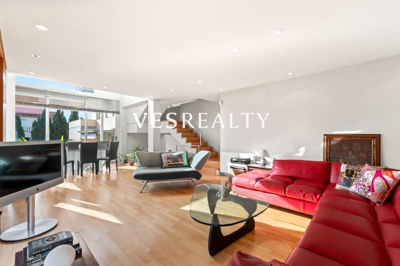 4 quarto Moradia para venda em Playa de San Juan com piscina garagem - 1 975 000 € (Ref: 9391991)