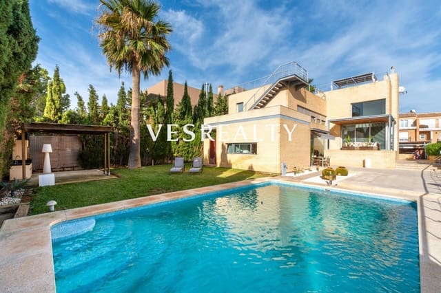 4 soverom Villa til salgs i Playa de San Juan, Alicante by med svømmebasseng garasje - € 1 975 000 (Ref: 9391991)