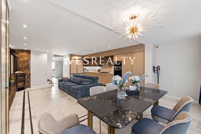 4 makuuhuone Rivitalo myytävänä paikassa Playa de San Juan, Alicante kaupunki mukana uima-altaan 
autotalli - 1 050 000 € (Ref: 9431728)