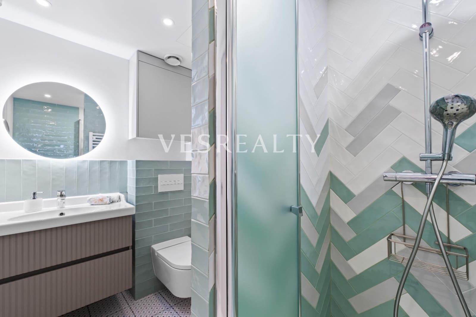 4 soveværelse Rækkehus til salg i Playa de San Juan med swimmingpool garage - € 1.050.000 (Ref: 9431728)