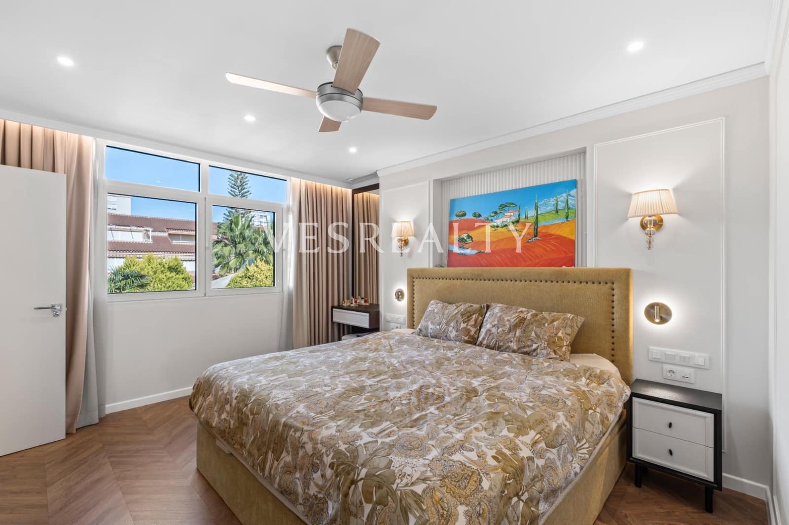 4 soveværelse Rækkehus til salg i Playa de San Juan med swimmingpool garage - € 1.050.000 (Ref: 9431728)