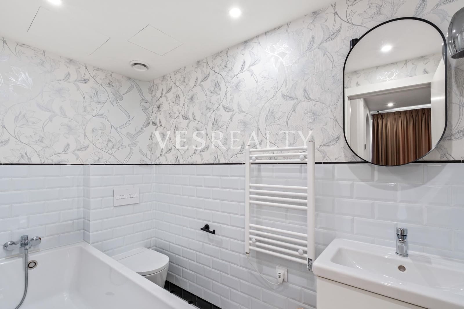 4 soveværelse Rækkehus til salg i Playa de San Juan med swimmingpool garage - € 1.050.000 (Ref: 9431728)