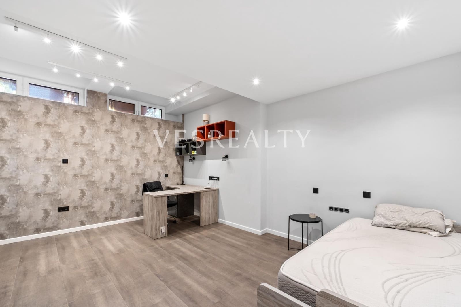 4 soveværelse Rækkehus til salg i Playa de San Juan med swimmingpool garage - € 1.050.000 (Ref: 9431728)