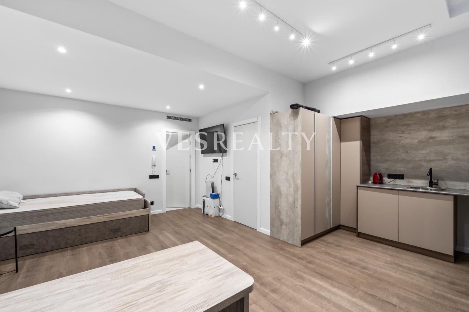 4 soveværelse Rækkehus til salg i Playa de San Juan med swimmingpool garage - € 1.050.000 (Ref: 9431728)