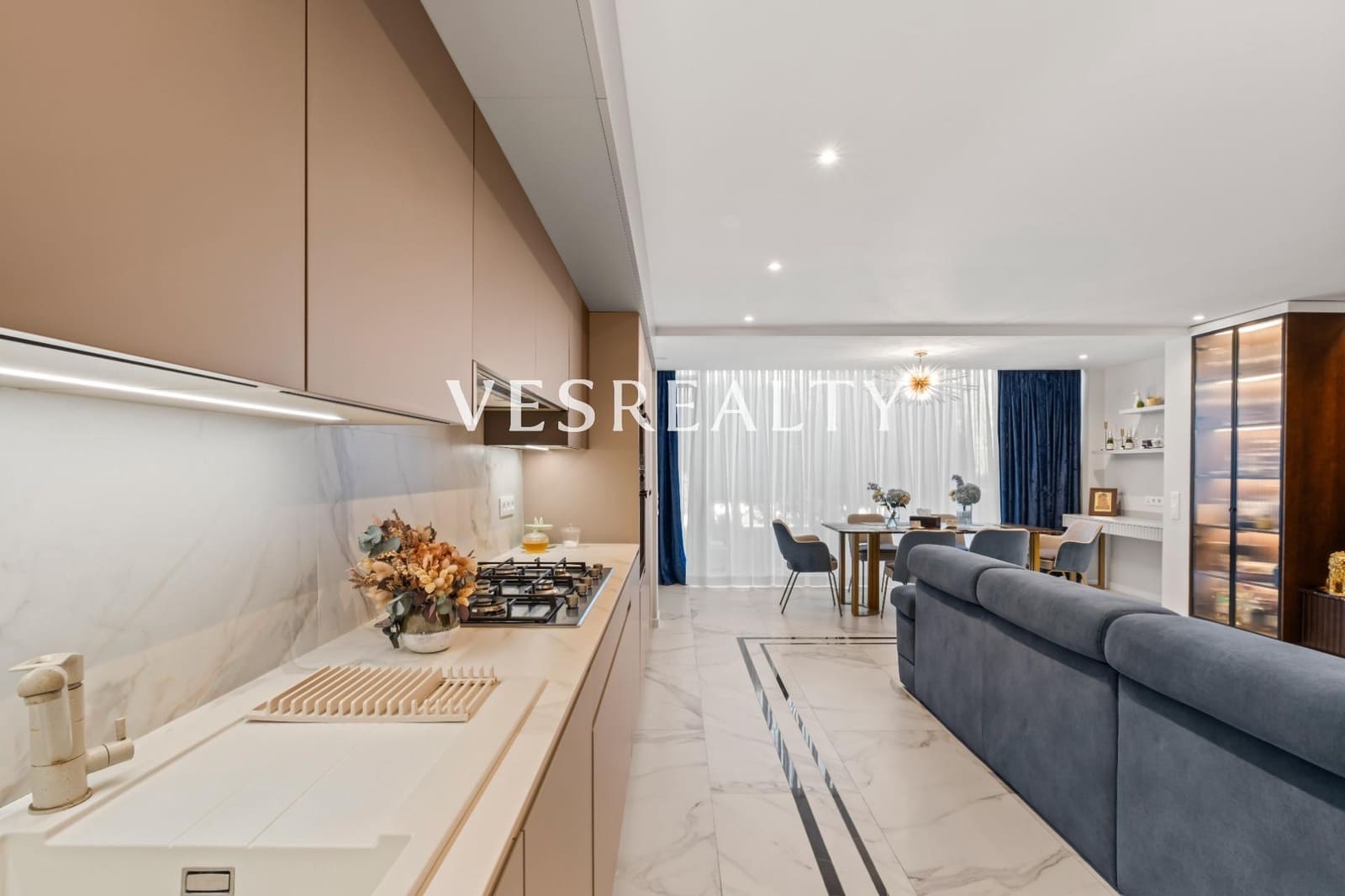 4 bedroom Terraced Villa for sale in Playa de San Juan with pool garage - € 1,050,000 (Ref: 9431728)