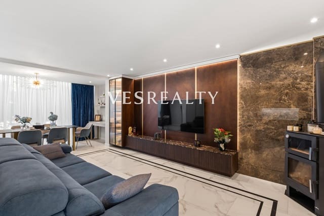 4 soveværelse Rækkehus til salg i Playa de San Juan, Alicante by med swimmingpool garage - € 1.050.000 (Ref: 9431728)