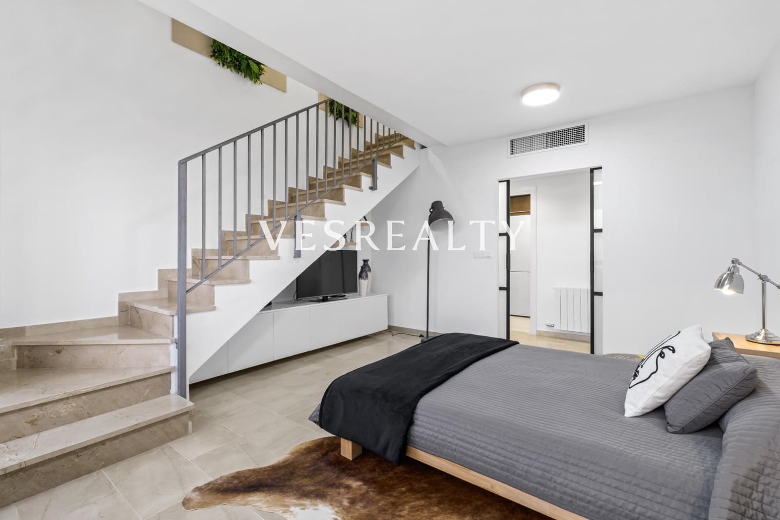 5 makuuhuone Kattohuoneisto myytävänä paikassa El Campello - 670 000 € (Ref: 9440261)