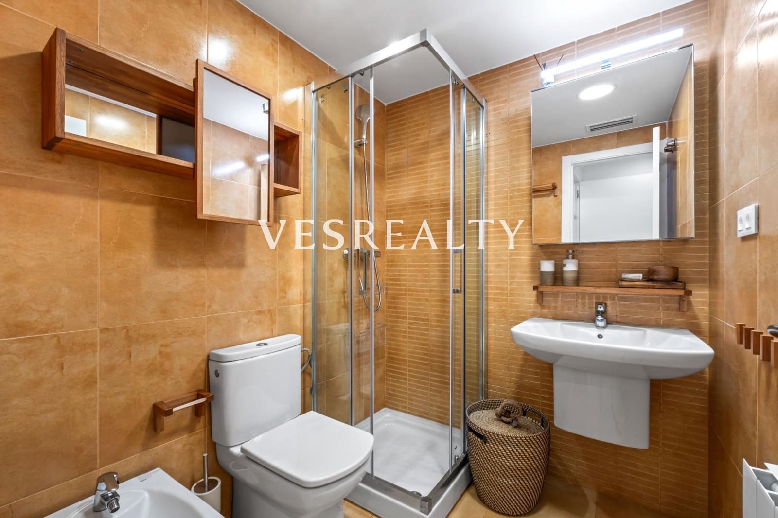 5 makuuhuone Kattohuoneisto myytävänä paikassa El Campello - 670 000 € (Ref: 9440261)