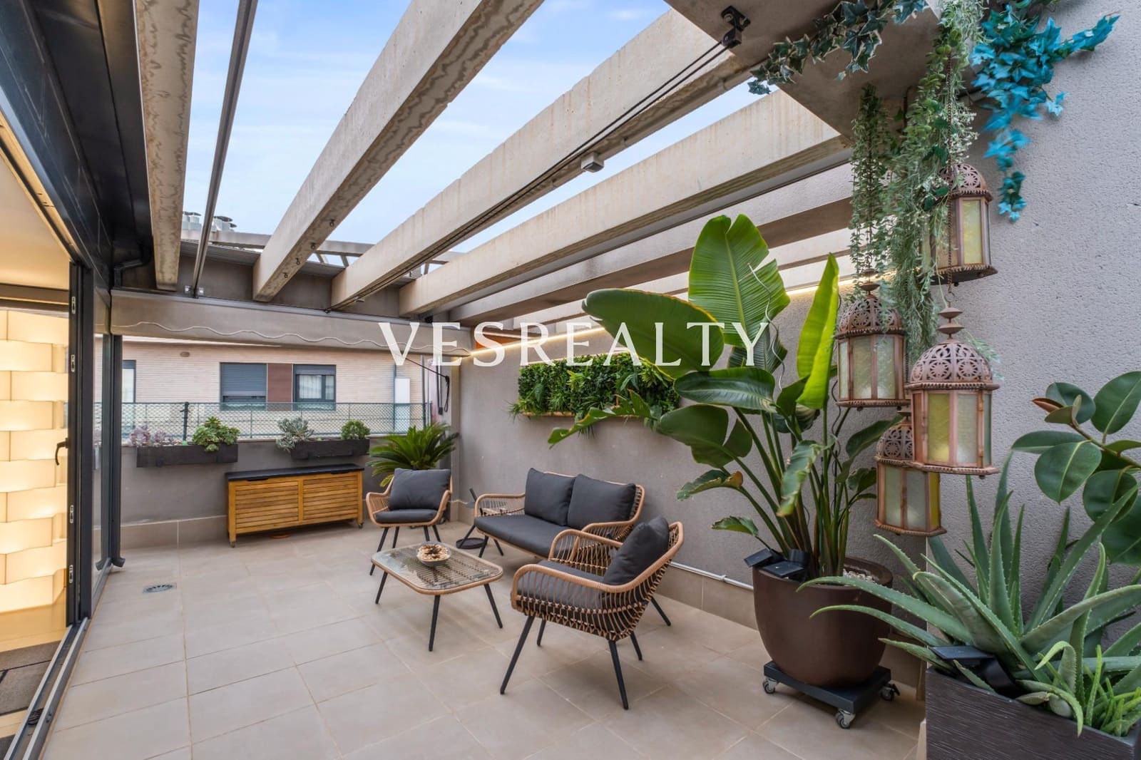 5 makuuhuone Kattohuoneisto myytävänä paikassa El Campello - 670 000 € (Ref: 9440261)