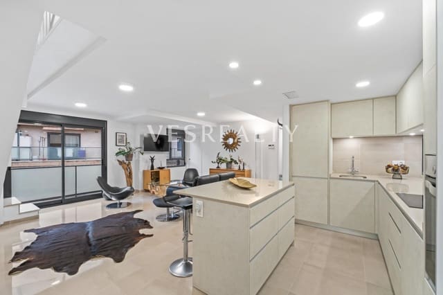 2 soverom Penthouse til salgs i El Campello - € 420 000 (Ref: 9440262)