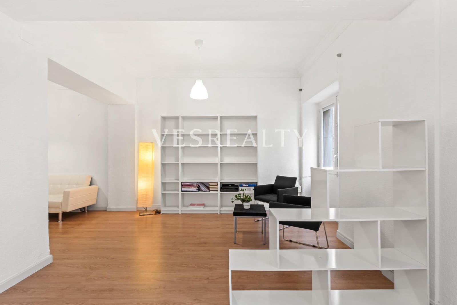 Toimisto vuokrattavana paikassa Alicante kaupunki - 800 € (Ref: 9441915)