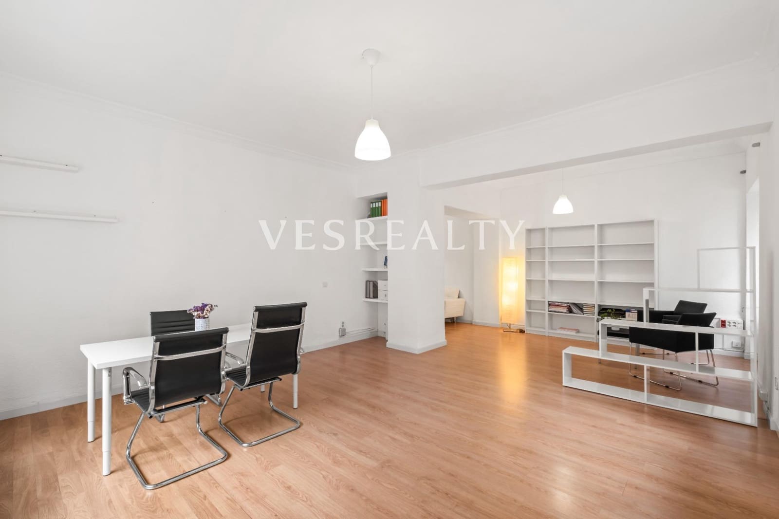 Toimisto vuokrattavana paikassa Alicante kaupunki - 800 € (Ref: 9441915)