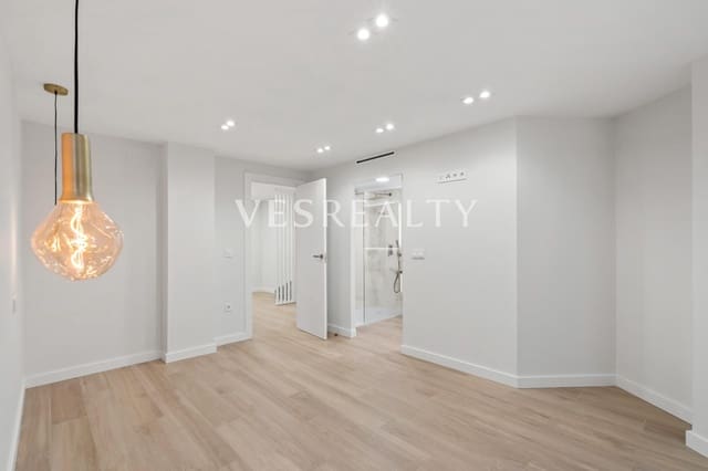 2 makuuhuone Asunto myytävänä paikassa Alicante kaupunki - 460 000 € (Ref: 9441916)