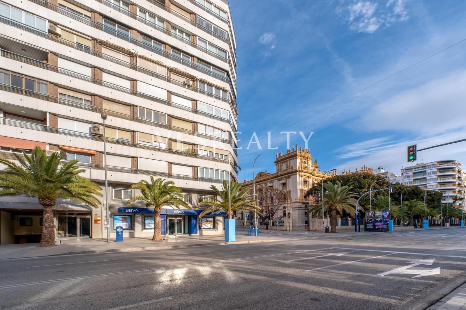 3 bedroom Flat for sale in Alicante / Alacant city - € 460,000 (Ref: 9441916)