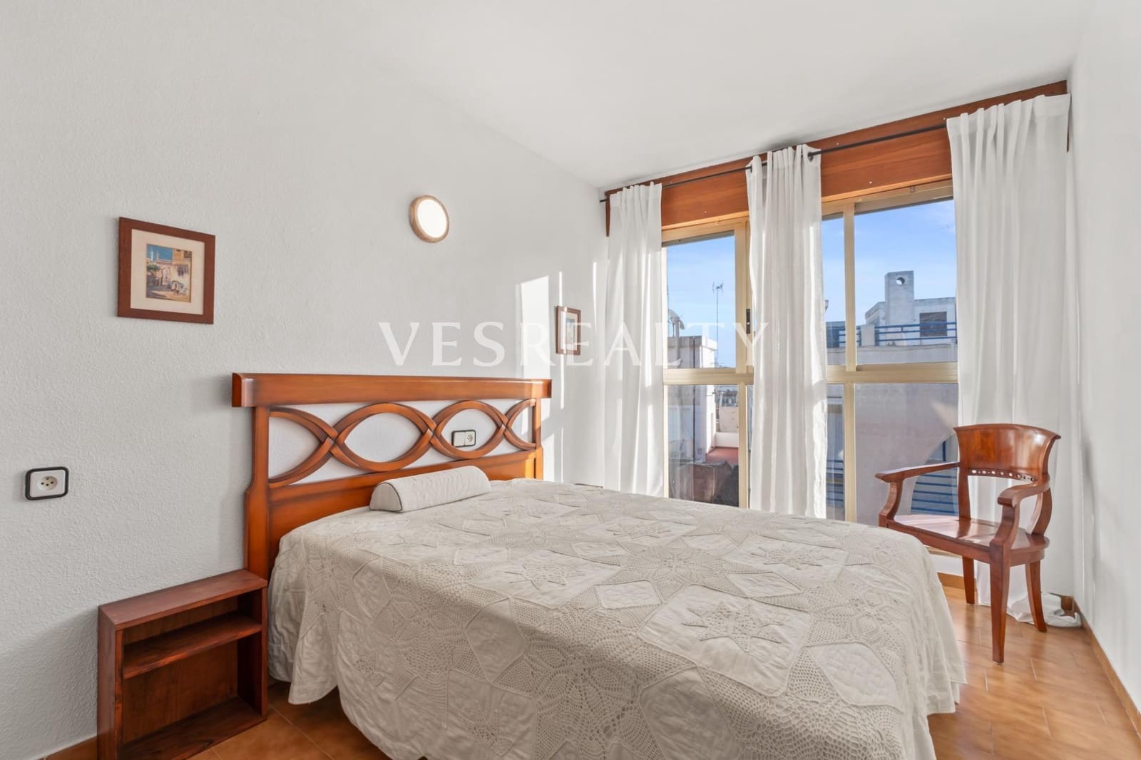 3 quarto Apartamento para arrendar em Torrevieja com garagem - 1 200 € (Ref: 9470626)