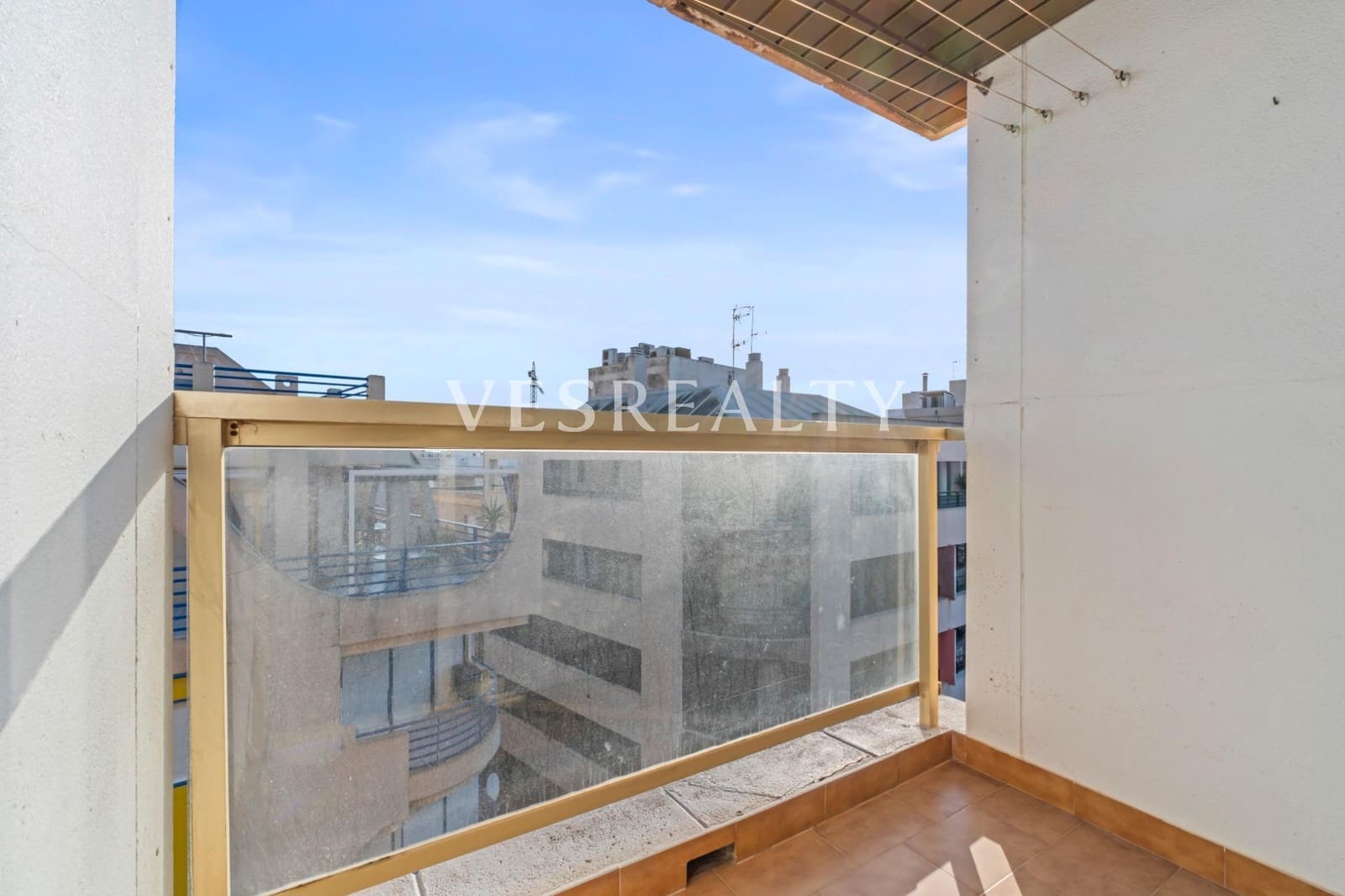 3 quarto Apartamento para arrendar em Torrevieja com garagem - 1 200 € (Ref: 9470626)