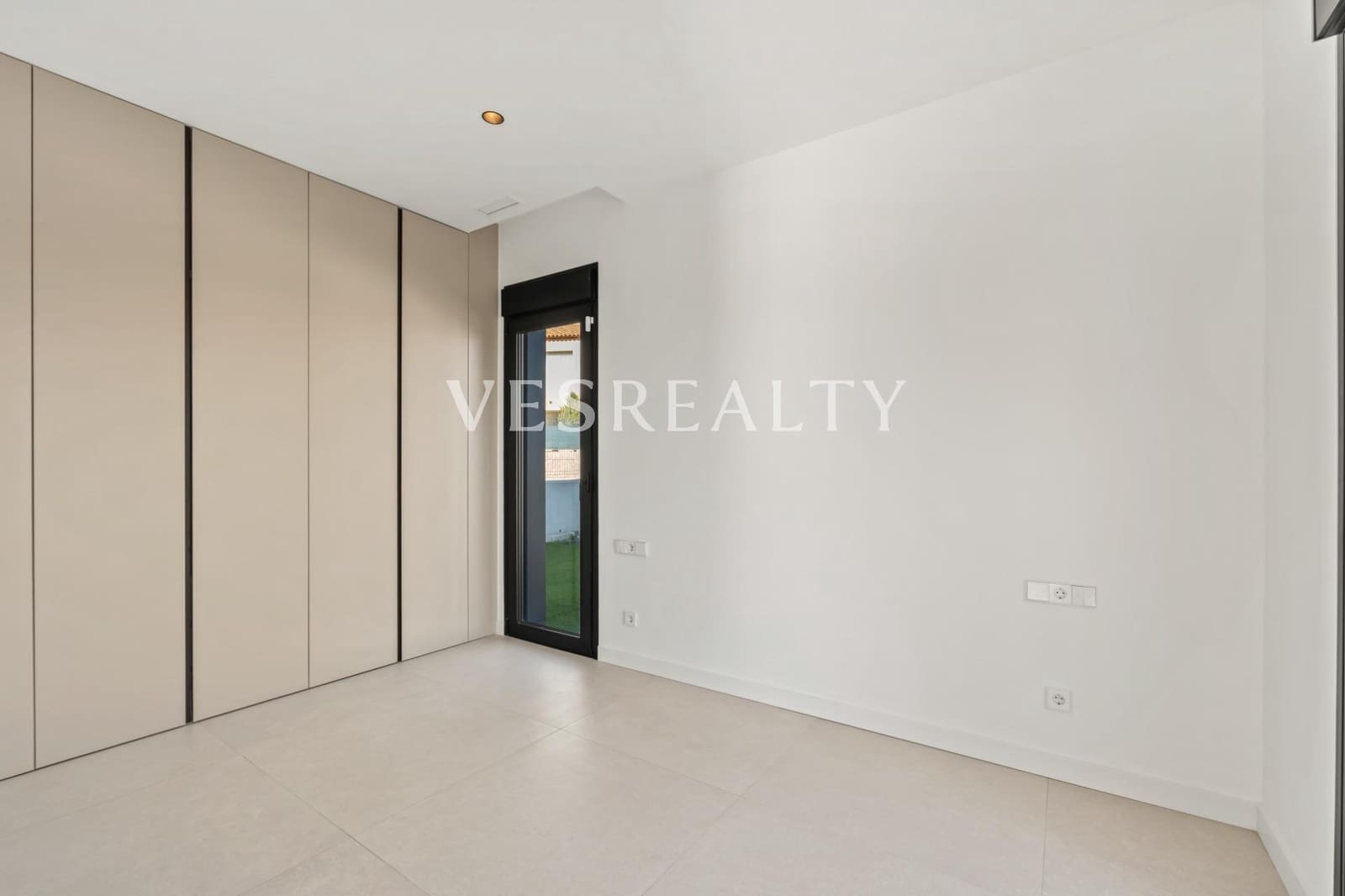 3 bedroom Villa for sale in Finestrat with pool - € 850,000 (Ref: 9481316)