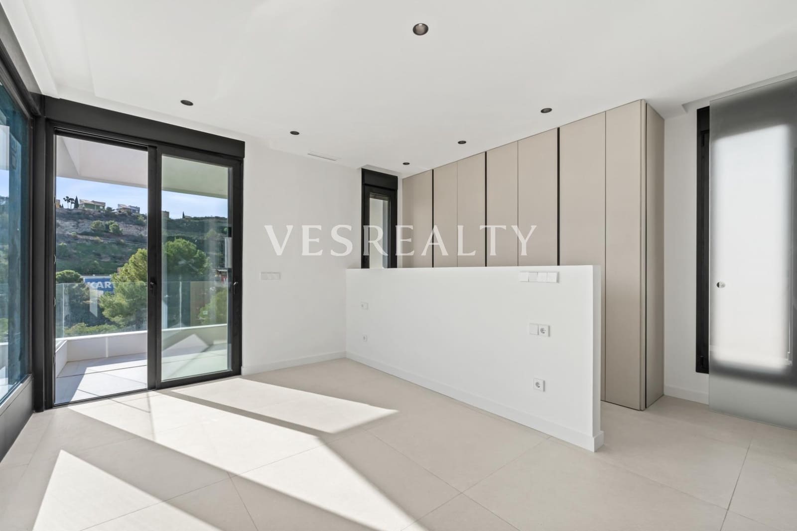 3 bedroom Villa for sale in Finestrat with pool - € 850,000 (Ref: 9481316)